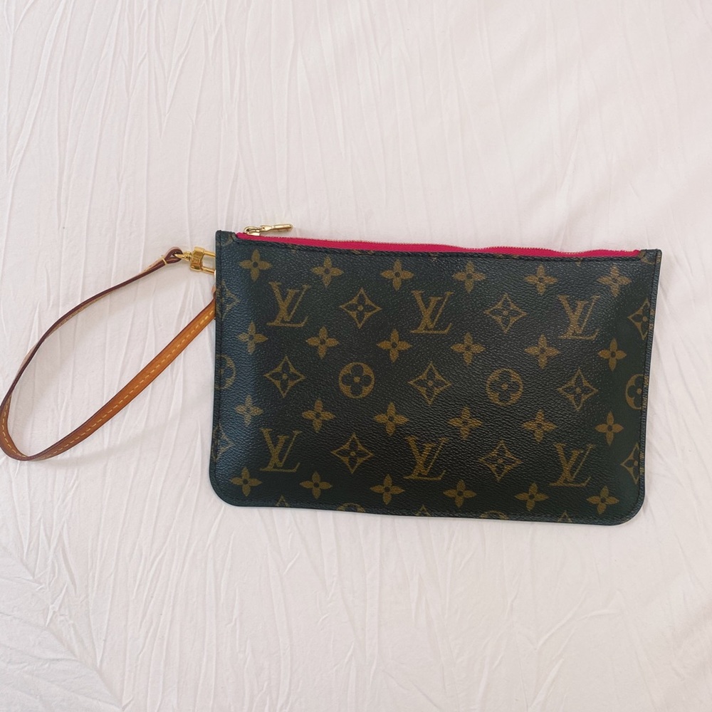 Louis Vuitton Neverfull GM pouch